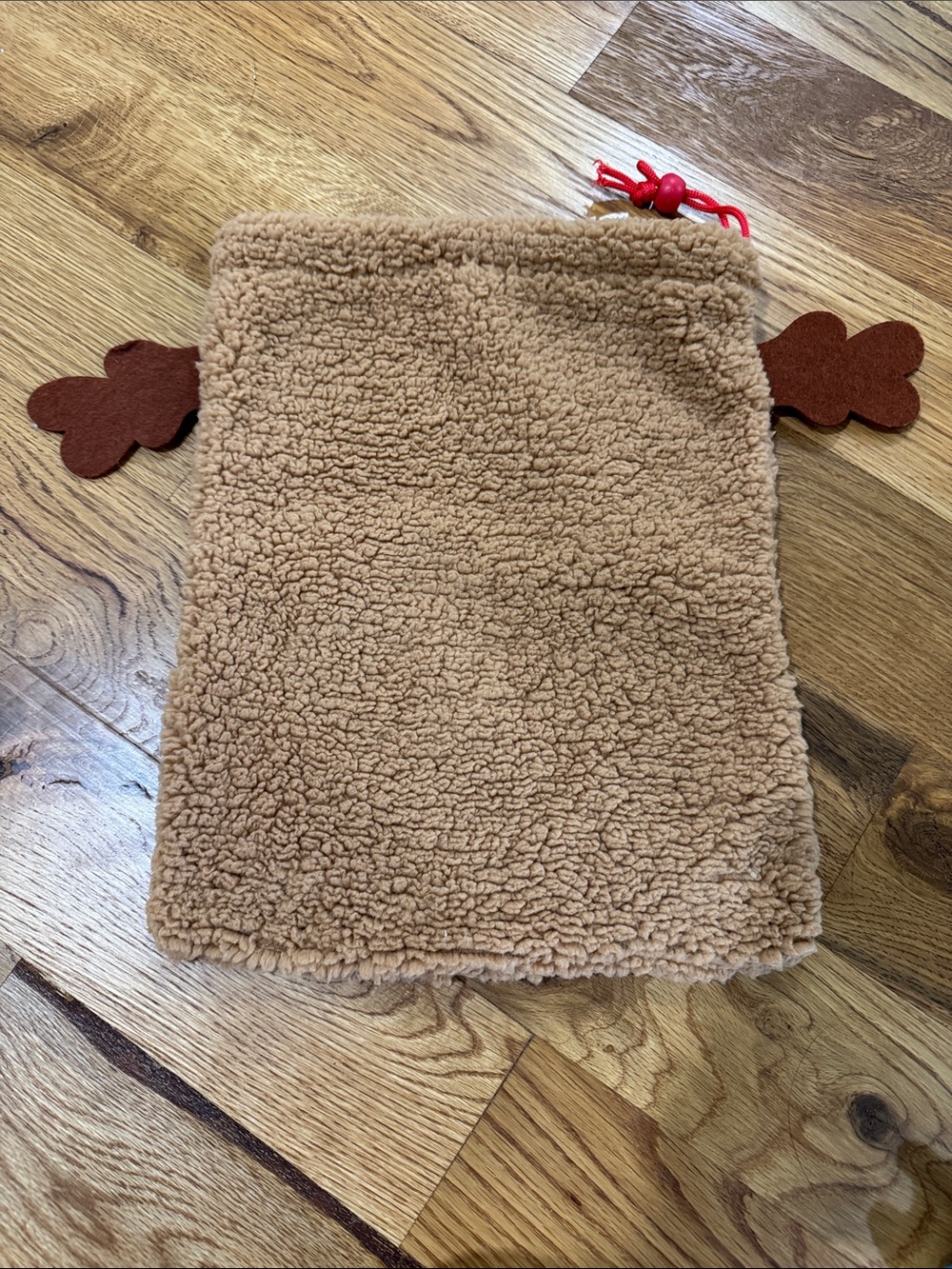 Reindeer Drawstring gift bag - Picture 2 of 3
